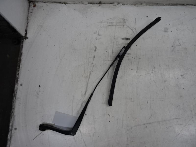 RUITENWISSERARM RECHTS VOOR Jeep RENEGADE (1) 7/14 - 9/2018