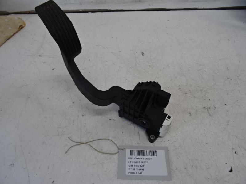 ACCELERATOR PEDAL Opel CORSA E 10/14-  19