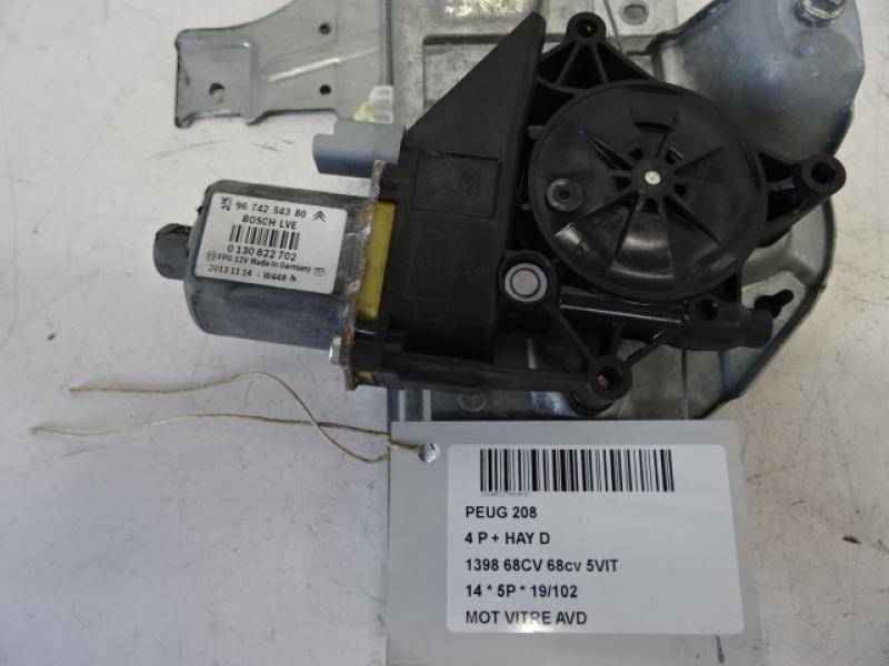 MOTOR RUITMECHANISME VOOR RECHTS Peugeot 208 3/12 - 7/15