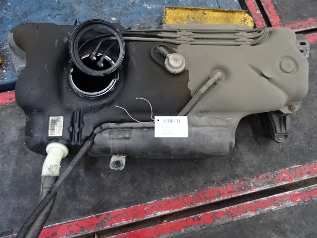 RESERVOIR DIESEL Peugeot 208 3/12 - 7/15