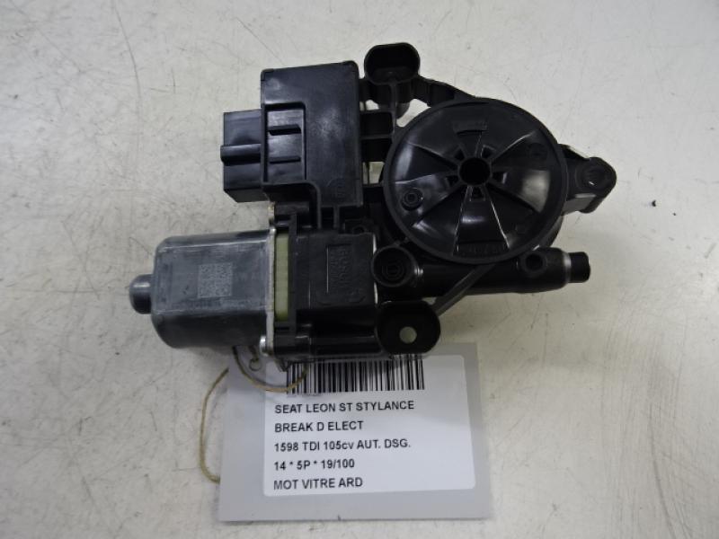 MOTEUR DE VITRE DE PORTE ARRIERE DROITE Seat LEON (3) (5F) 1/13 - 1/17