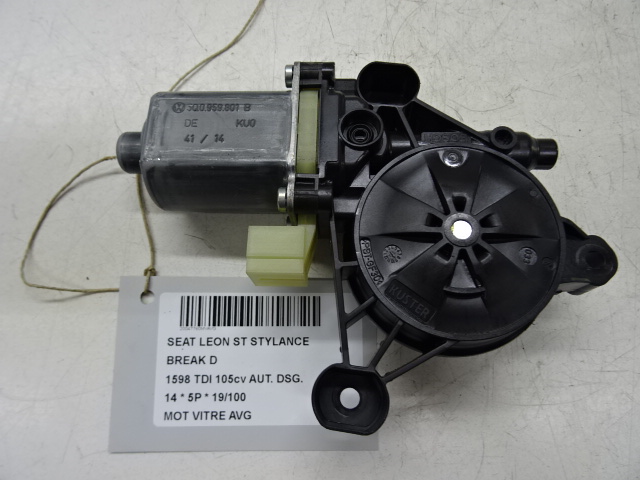 MOTEUR DE VITRE DE PORTE AVANT GAUCHE Seat LEON (3) (5F) 1/13 - 1/17