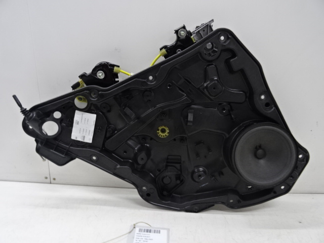 LEVE-VITRE DE PORTE ARRIERE GAUCHE Mercedes-Benz CLA C117/X117 13 - 19