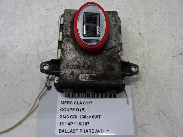 BALLAST DE PHARE AVANT DROIT Mercedes-Benz CLA C117/X117 13 - 19