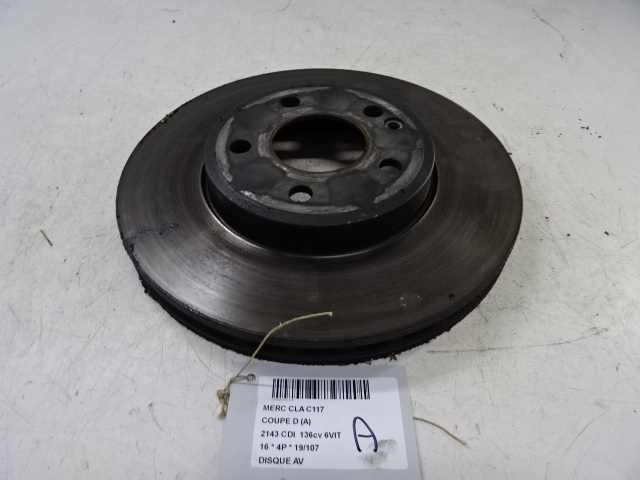 REMSCHIJF VOOR Mercedes-Benz CLA C117/X117 13 - 19