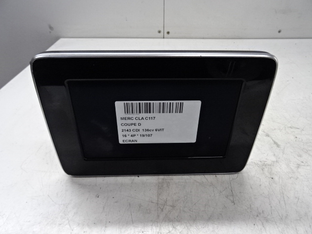 SCHERM - DISPLAY Mercedes-Benz CLA C117/X117 13 - 19