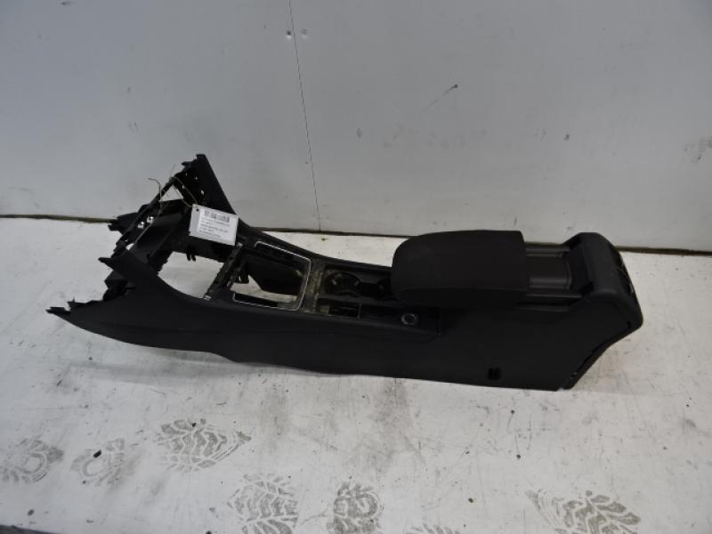 MIDDLE CONSOLE Vw GOLF VII 1/17 - 2/20 FaceLift