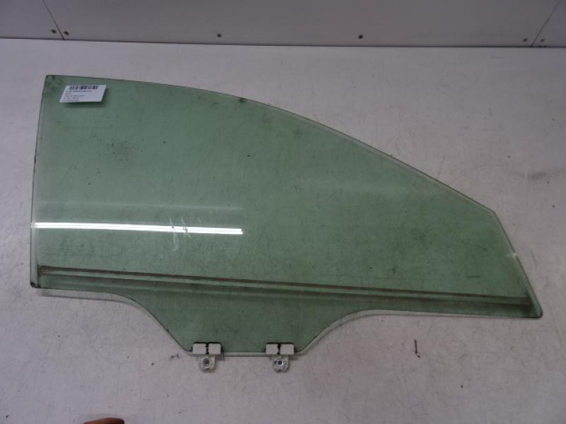 VITRE DE PORTE AVANT DROITE Subaru IMPREZA 07 - 11