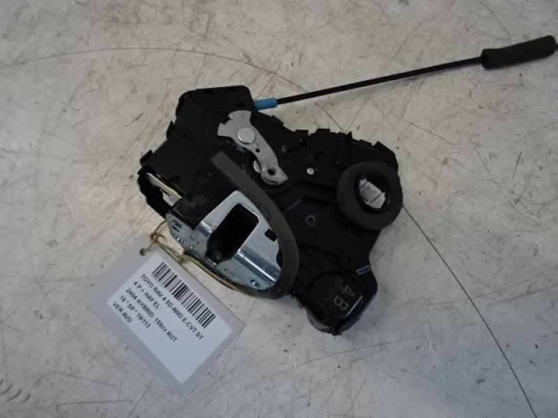 VERGRENDELING VOOR RECHTS Toyota RAV 4 12/15 - 18