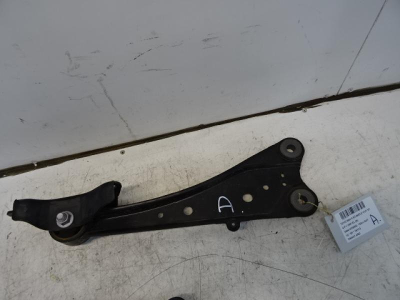 DRAAGARM ACHTER RECHTS Toyota RAV 4 12/15 - 18