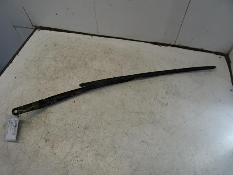 BRAS D'ESSUIE-GLACE AVANT GAUCHE Toyota RAV 4 12/15 - 18