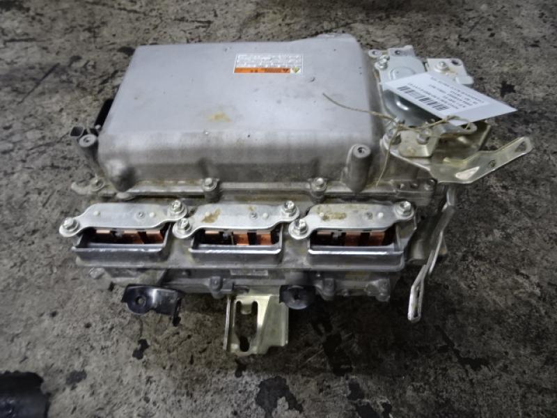 CHARGEUR ACCU HAUTE TENSION Toyota RAV 4 12/15 - 18