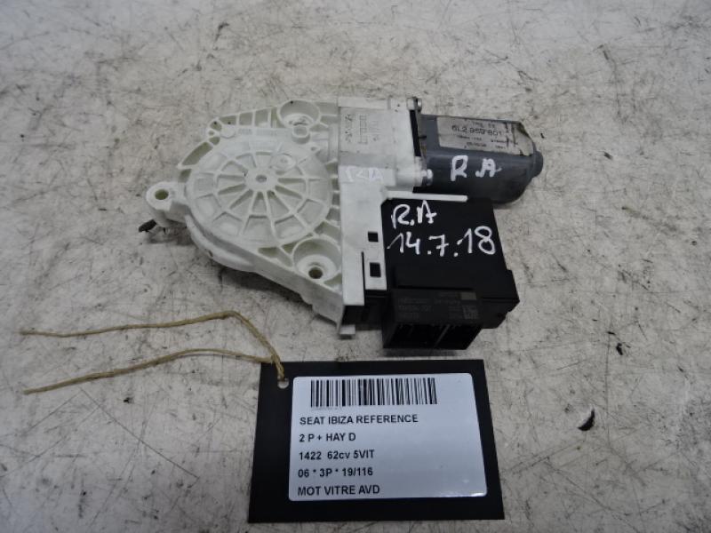 MOTEUR DE VITRE DE PORTE AVANT DROITE Seat IBIZA MK3 (6L1) 6/02 - 08