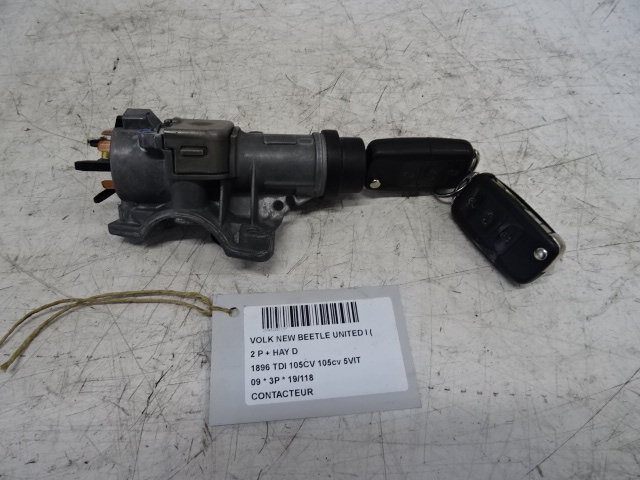 CONTACTSLOT Vw NEW BEETLE 7/05 - 11