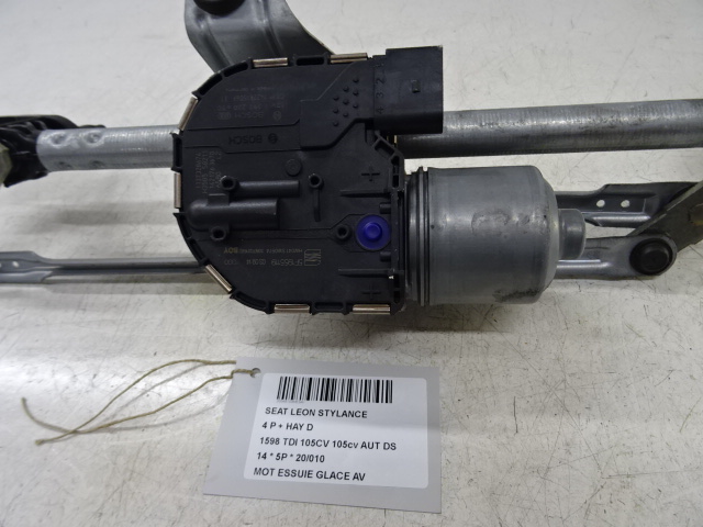 MOTEUR D&#039;ESSUIE-GLACE AVANT Seat LEON (3) (5F) 1/13 - 1/17