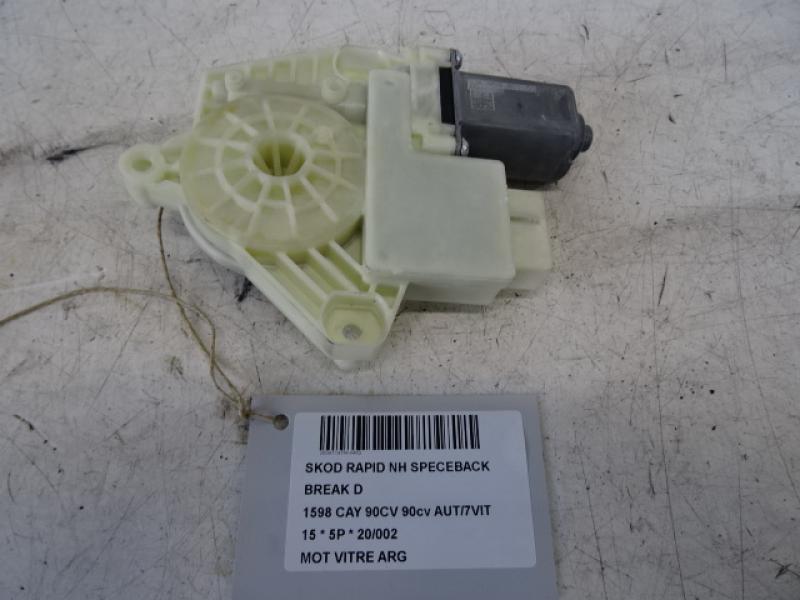 MOTEUR DE VITRE DE PORTE ARRIERE GAUCHE Skoda RAPID 12/12 - 5/17