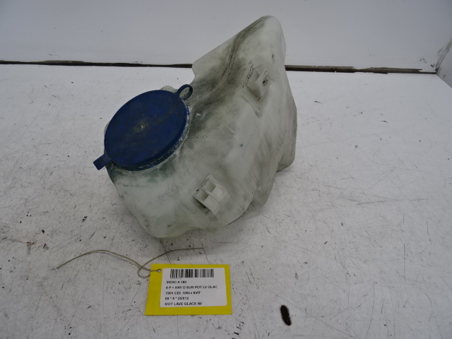 POT DE LAVE-GLACE AVANT Mercedes-Benz A W169 5/2008-2012