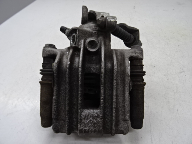 REMKLAUW ACHTER LINKS Vw POLO (6R) 6/09 - 4/14