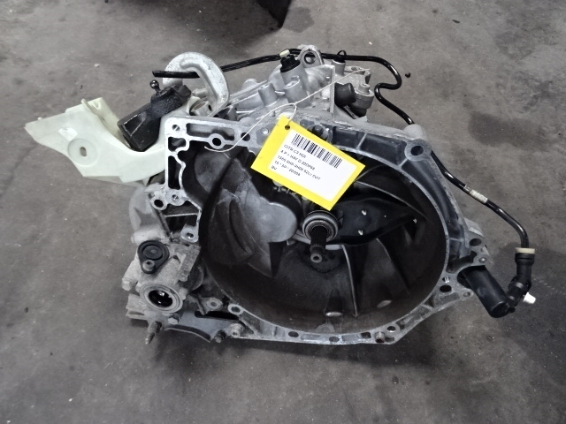 VERSNELLINGSBAK Citroen C3 11/09 - 16