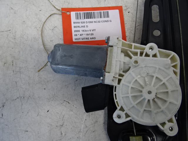 MOTEUR DE VITRE DE PORTE ARRIERE DROITE Bmw 5 E60 09/03 - 03/10