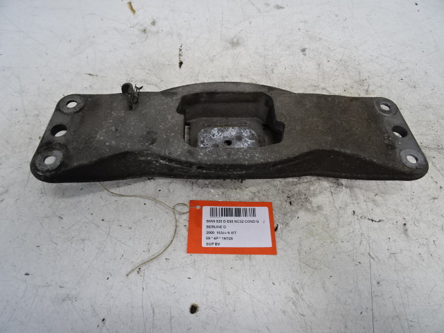 VERSNELLINGSBAKSTEUN Bmw 5 E60 09/03 - 03/10