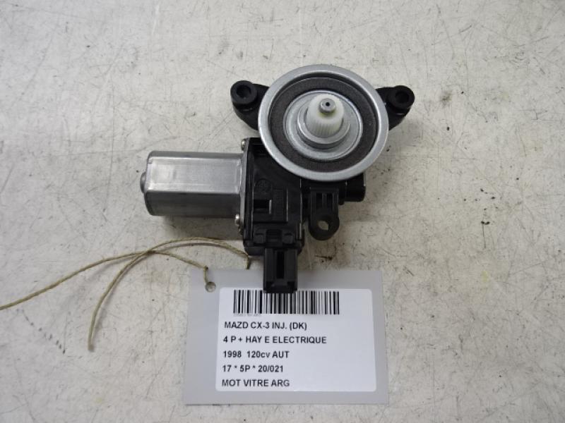 MOTEUR DE VITRE DE PORTE ARRIERE GAUCHE Mazda CX-3 02/15 - 2/18