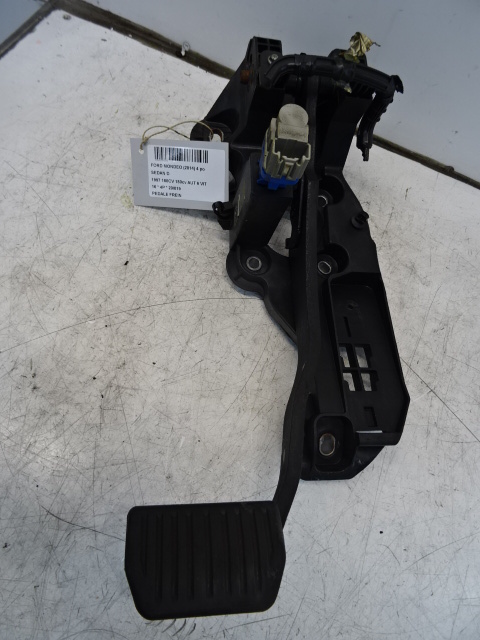 REMPEDAAL Ford MONDEO 11/14+