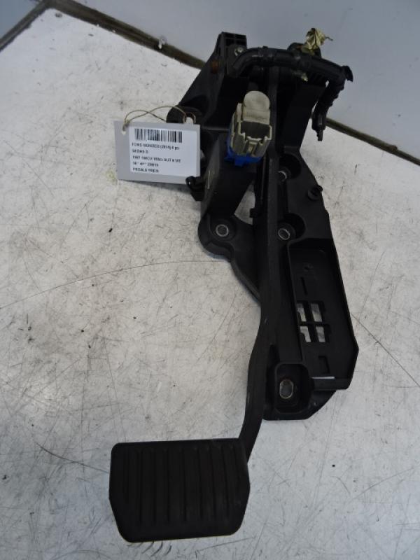 PEDALE DE FREIN Ford MONDEO 11/14+