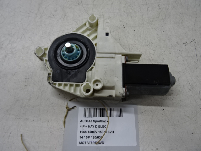 MOTEUR DE VITRE DE PORTE AVANT DROITE Audi A5 (2) 8/11 - 16
