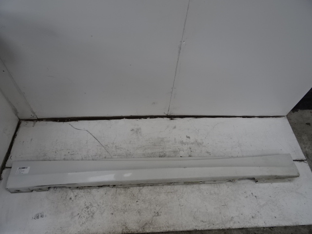 SIERLIJST DREMPEL RECHTS Bmw 1 E81/87 4/07 - 12