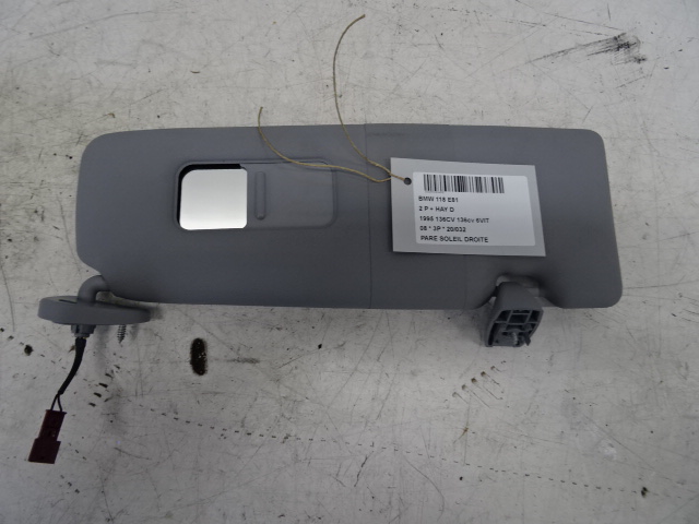 ZONNEKLEP RECHTS Bmw 1 E81/87 4/07 - 12