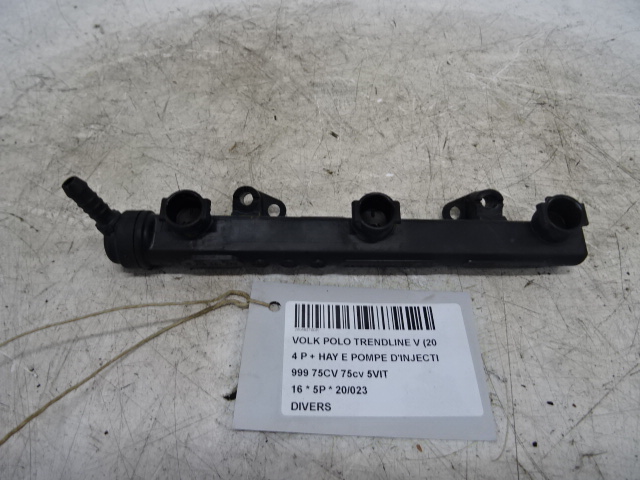 DIVERS Vw POLO (6R) FaceLift 5/14 - 17