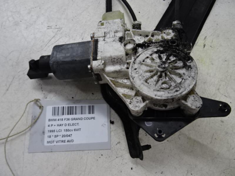 MOTEUR DE VITRE DE PORTE AVANT DROITE Bmw 4  F32/33/36 7/13+
