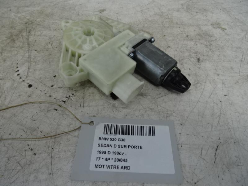 MOTEUR DE VITRE DE PORTE ARRIERE DROITE Bmw 5 G30/G31 02/17+