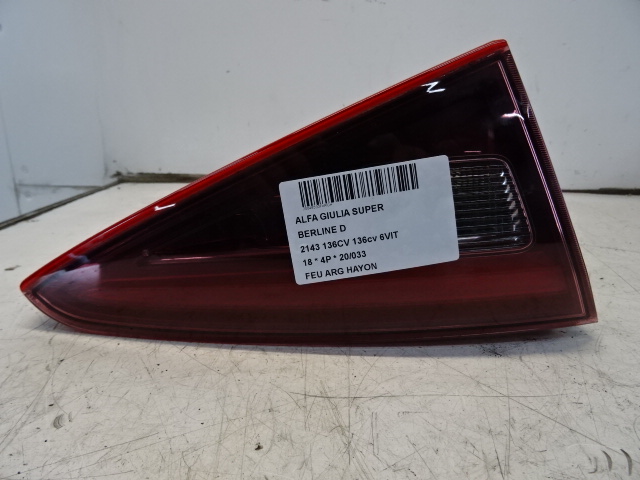 LICHT ACHTERKLEP LINKS Alfa Romeo GIULIA 5/16+