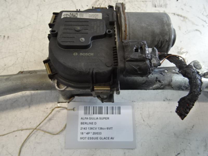 MOTEUR D'ESSUIE-GLACE AVANT Alfa Romeo GIULIA 5/16+