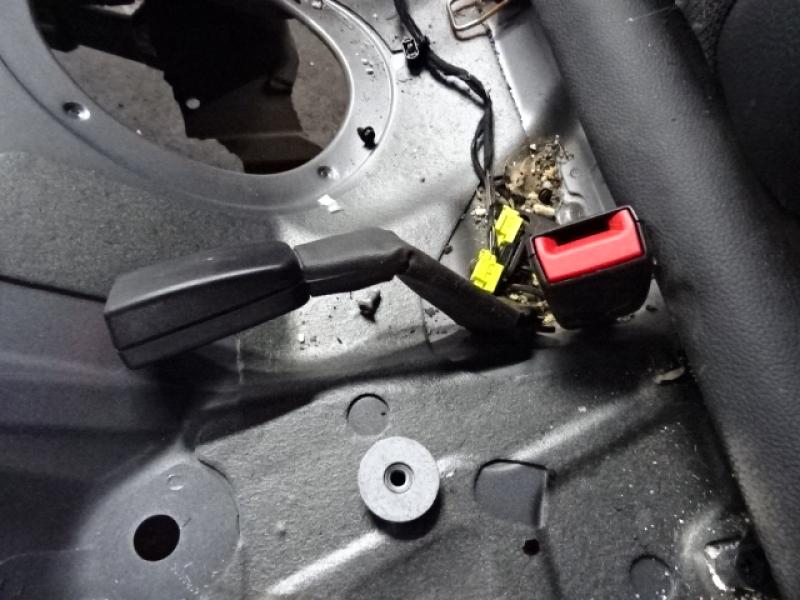 VEILIGHEIDSGORDEL VOET ACHTER RECHTS Mercedes-Benz C W204 07-10