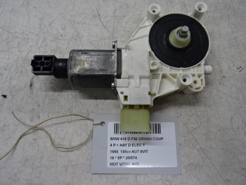 MOTEUR DE VITRE DE PORTE AVANT DROITE Bmw 4  F32/33/36 7/13+