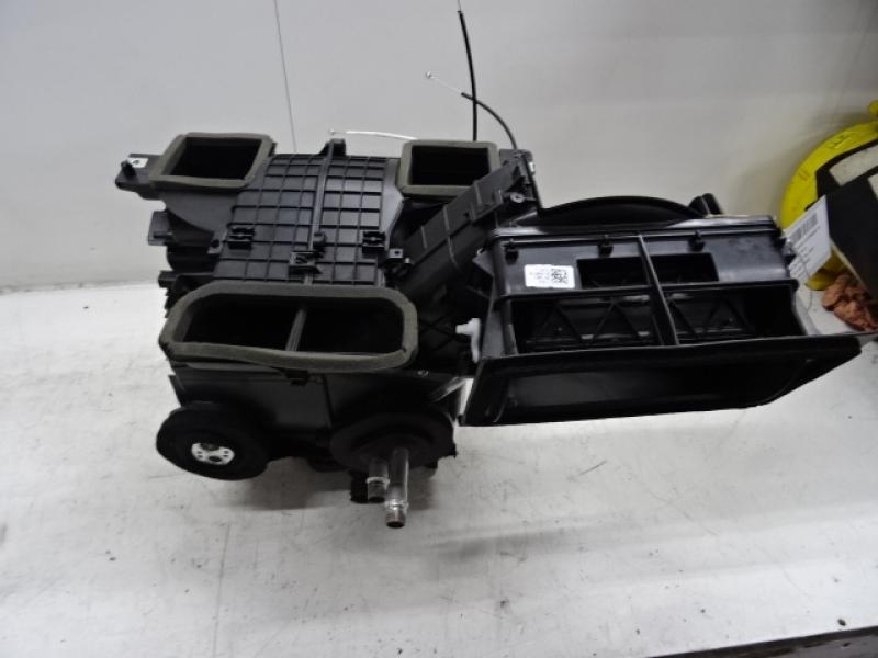 KACHELRADIATOR Renault KANGOO 6/13- 7/21