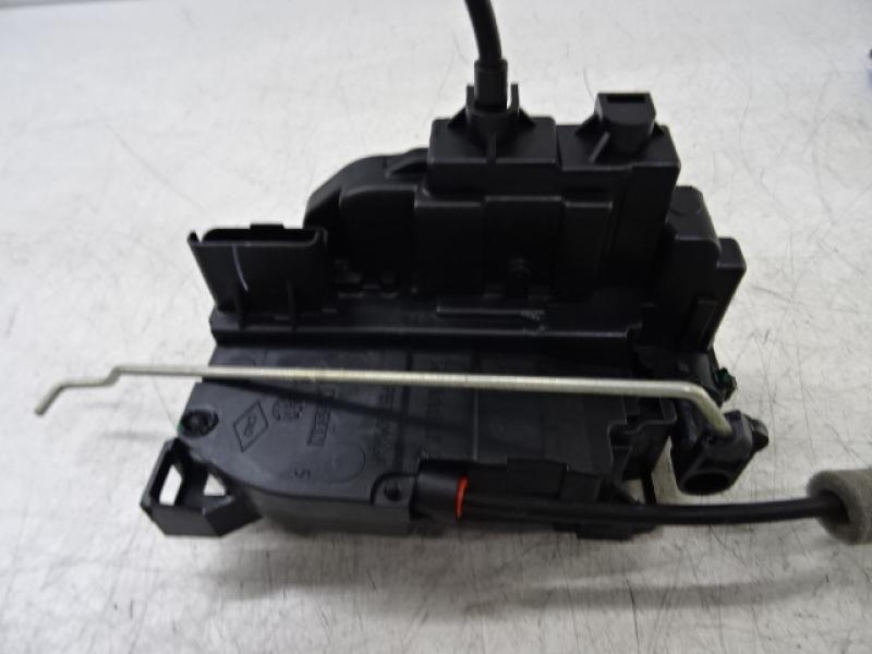 VERGRENDELING ACHTERDEUR LINKS Renault KANGOO 6/13- 7/21