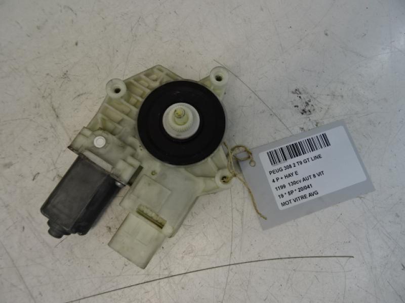 MOTEUR DE VITRE DE PORTE AVANT GAUCHE Peugeot 308 (2) 6/17 - 8/21 FaceLift