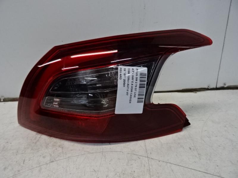 FEU ARRIERE DROIT Peugeot 308 (2) 6/17 - 8/21 FaceLift
