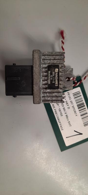 VORGLÜHRELAIS Peugeot 207 2/06 > 15