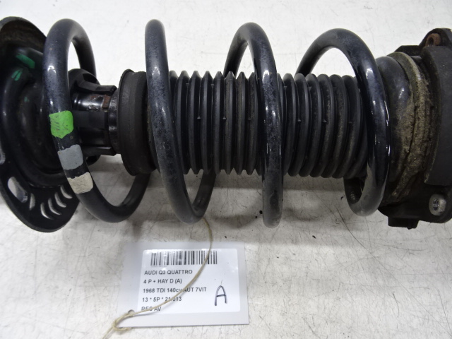 VEER VOOR Audi Q3 06/11 - 15