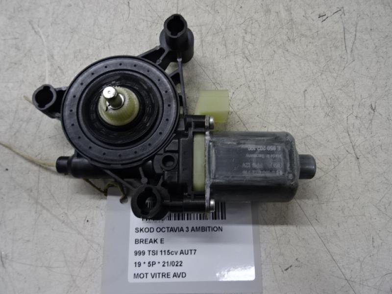 MOTOR RUITMECHANISME VOOR RECHTS Skoda OCTAVIA (5E) FaceLift 3/17 - 20