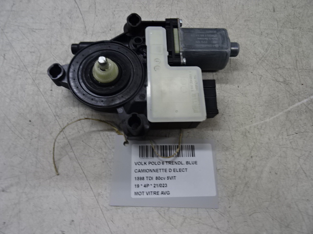 MOTOR RUITMECHANISME VOOR LINKS Vw POLO (AW/BZ) 10/17 - 9/21