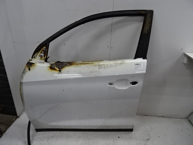DEUR VOOR LINKS Hyundai TUCSON (2) 09/15 - 09/18