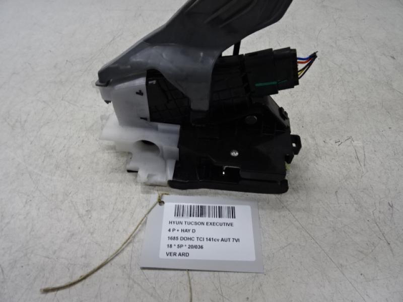 VERROUILLAGE DE PORTE ARRIERE DROITE Hyundai TUCSON (2) 09/15 - 09/18