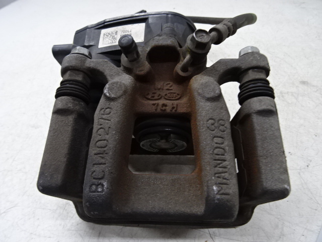 REMKLAUW ACHTER LINKS Hyundai TUCSON (2) 09/15 - 09/18
