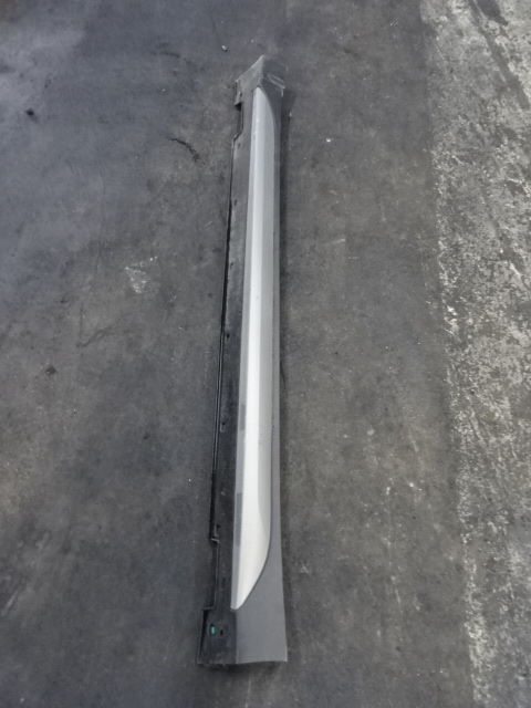 SIERLIJST DREMPEL LINKS Hyundai TUCSON (2) 09/15 - 09/18